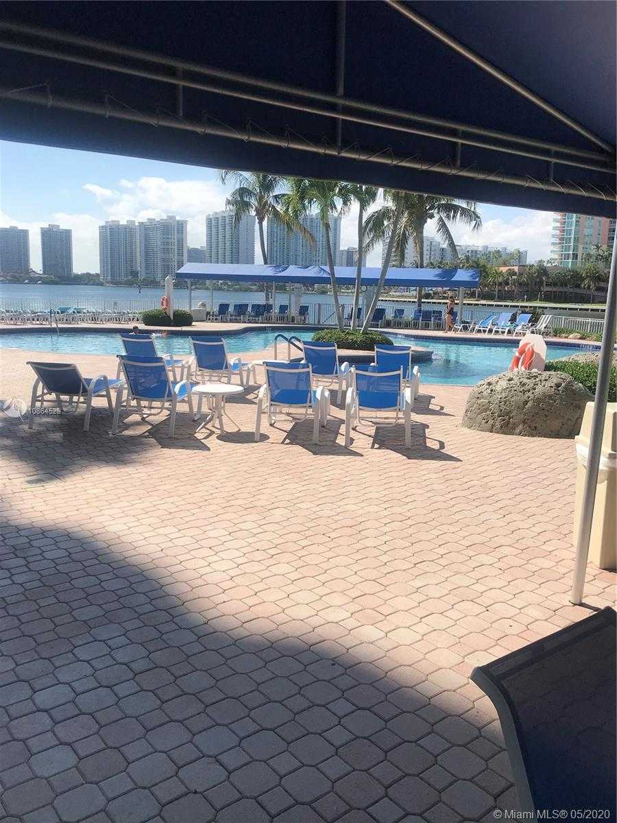 Small Image of 3530 MYSTIC POINTE DR #312, Aventura Number 4
