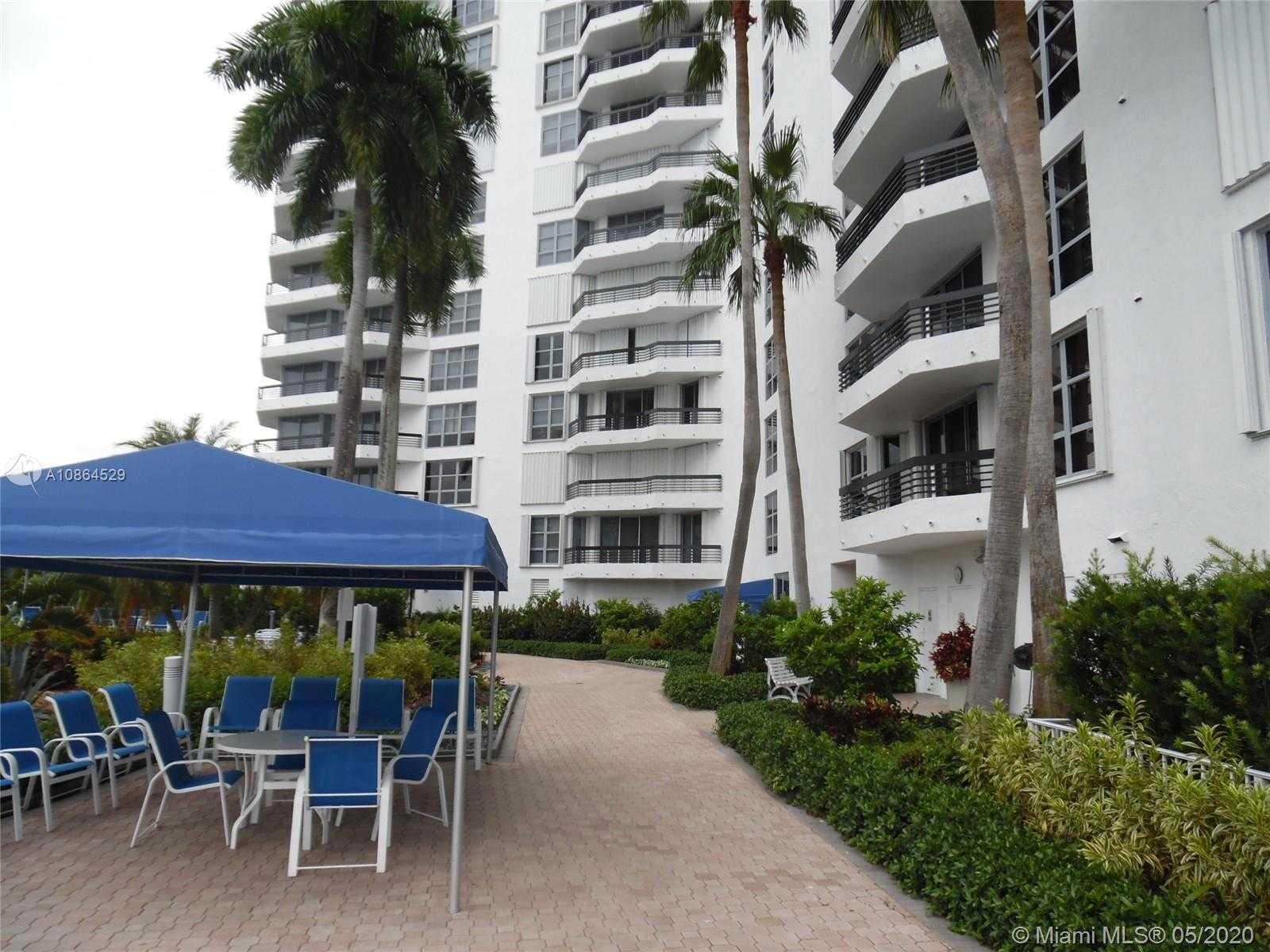 Small Image of 3530 MYSTIC POINTE DR #312, Aventura Number 5