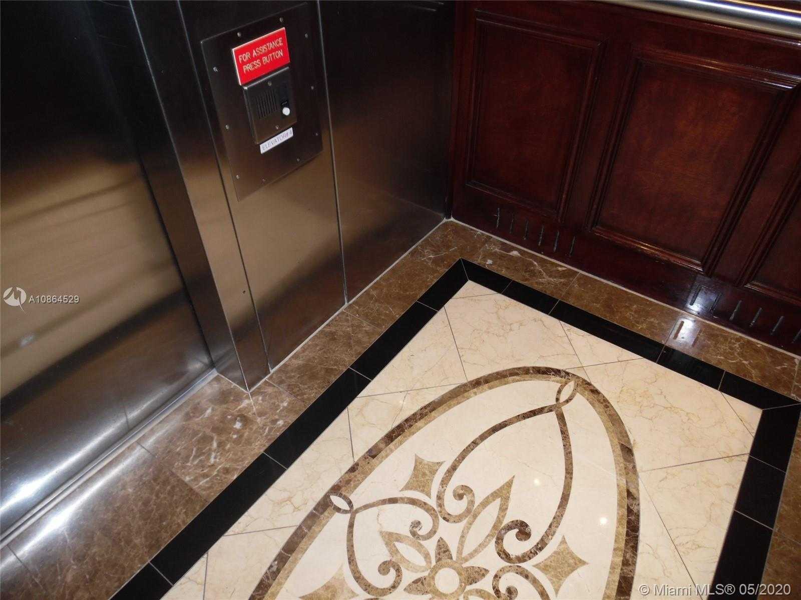 Small Image of 3530 MYSTIC POINTE DR #312, Aventura Number 6