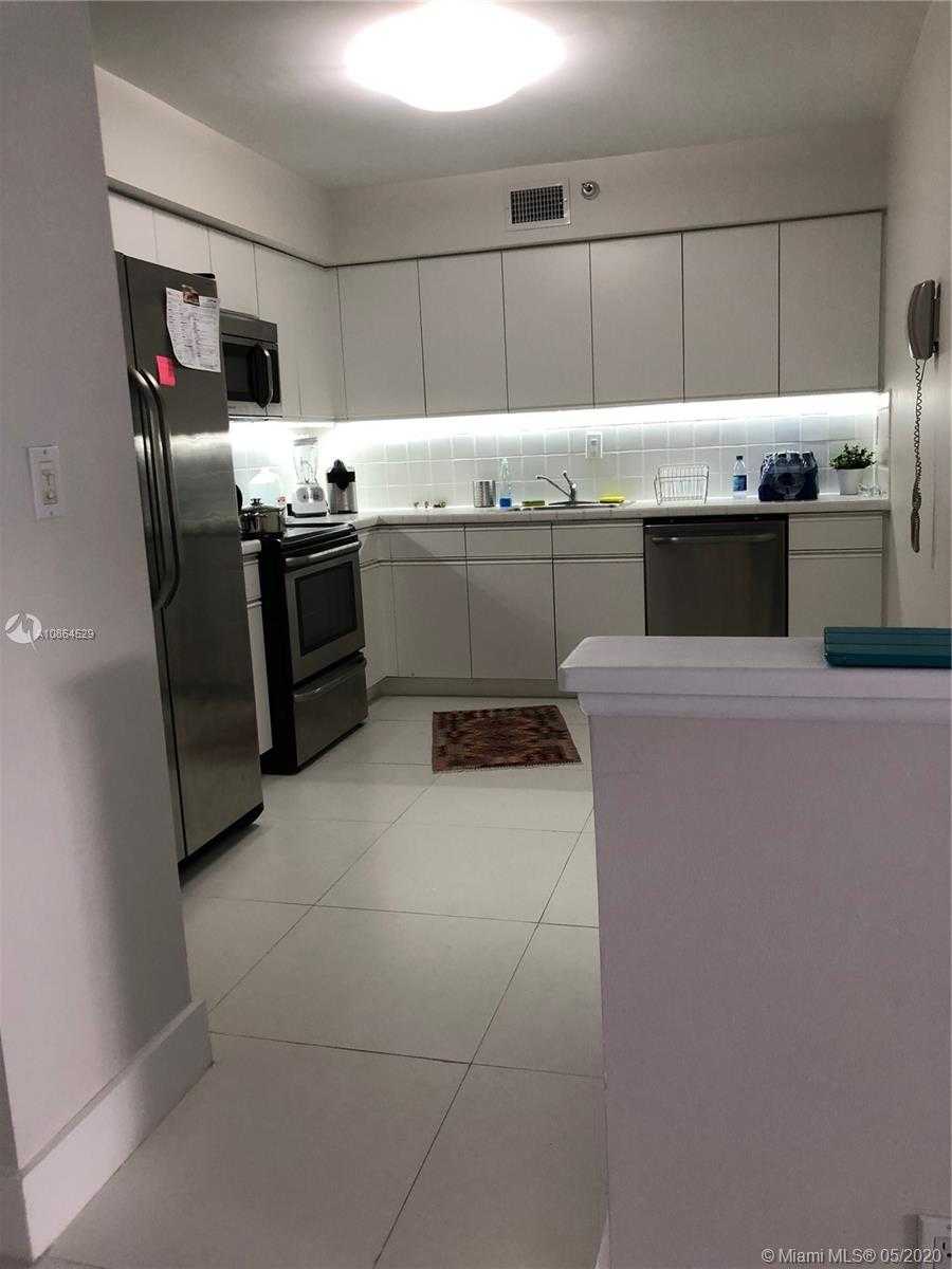 Small Image of 3530 MYSTIC POINTE DR #312, Aventura Number 8