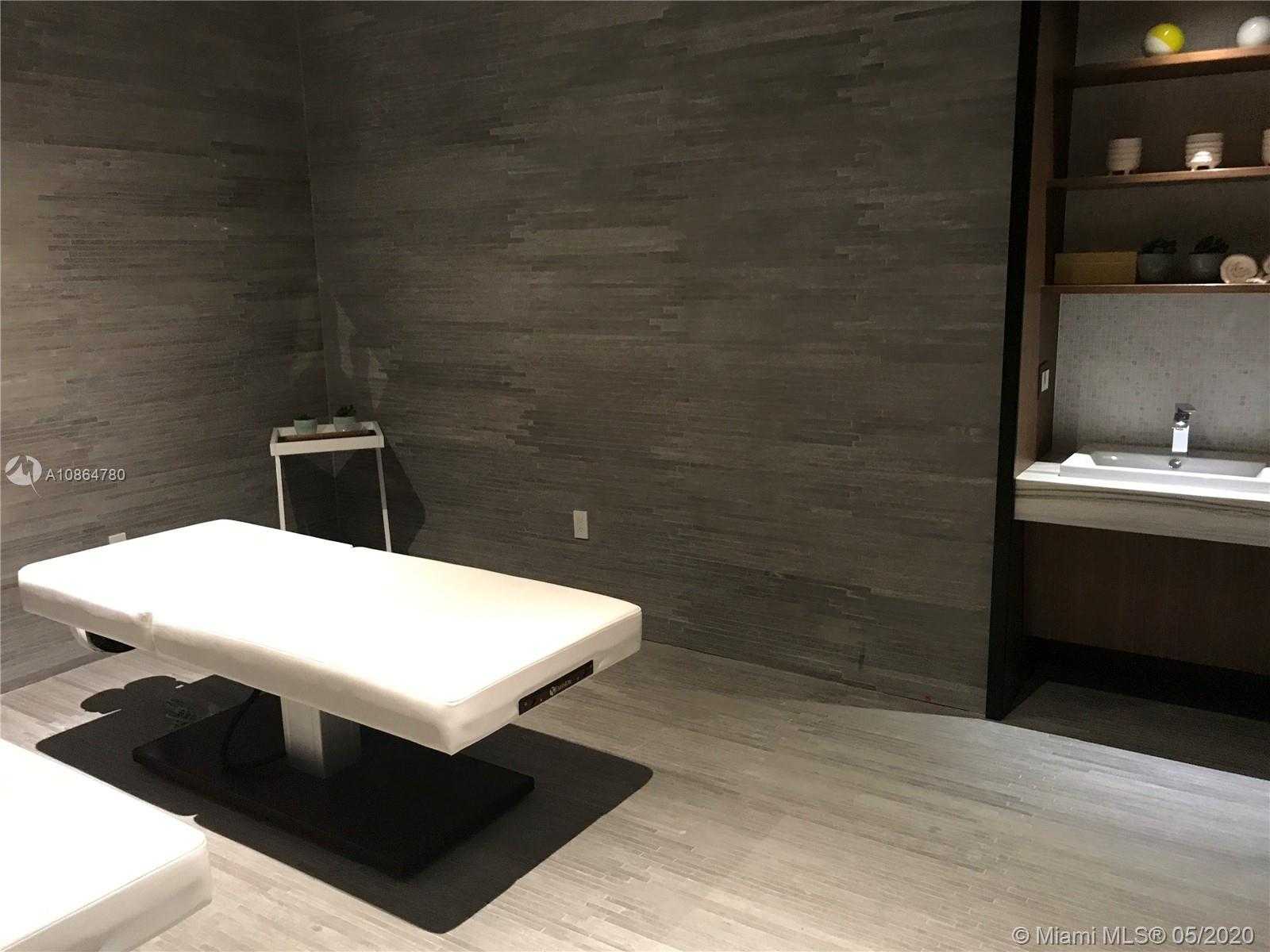 Small Image of 45 SOUTH WEST 9TH ST #3805, Miami Number 26
