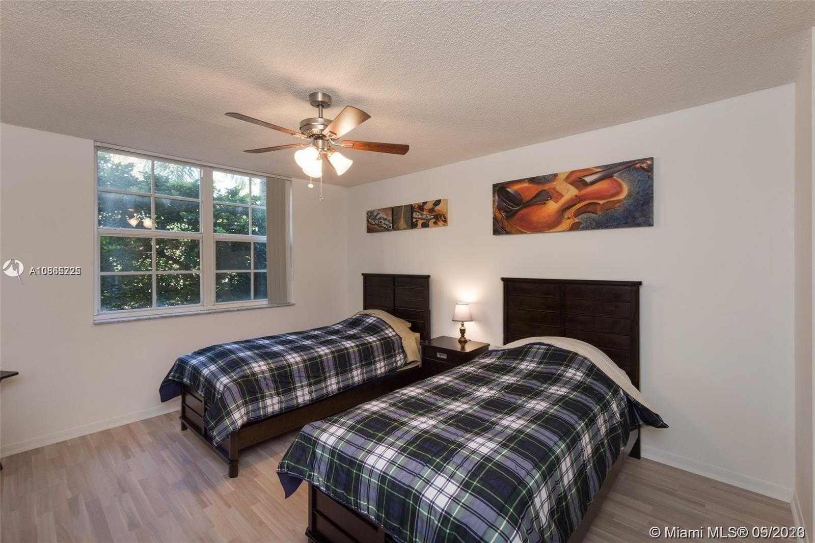Small Image of 19801 EAST COUNTRY CLUB DR #4206, Aventura Number 13