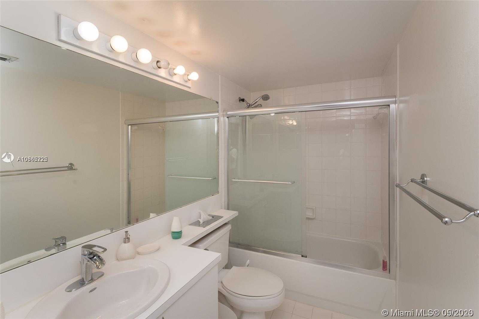 Small Image of 19801 EAST COUNTRY CLUB DR #4206, Aventura Number 15