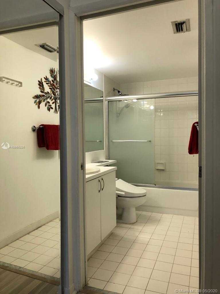 Small Image of 19801 EAST COUNTRY CLUB DR #4206, Aventura Number 39