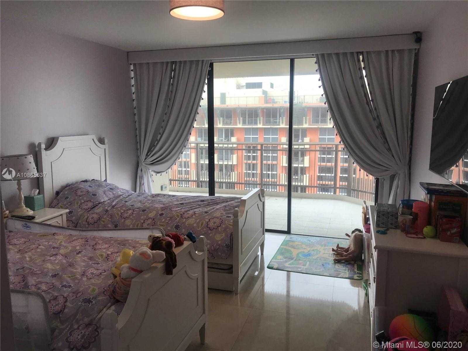 Small Image of 2901 SOUTH BAYSHORE DR #11F, Miami Number 12