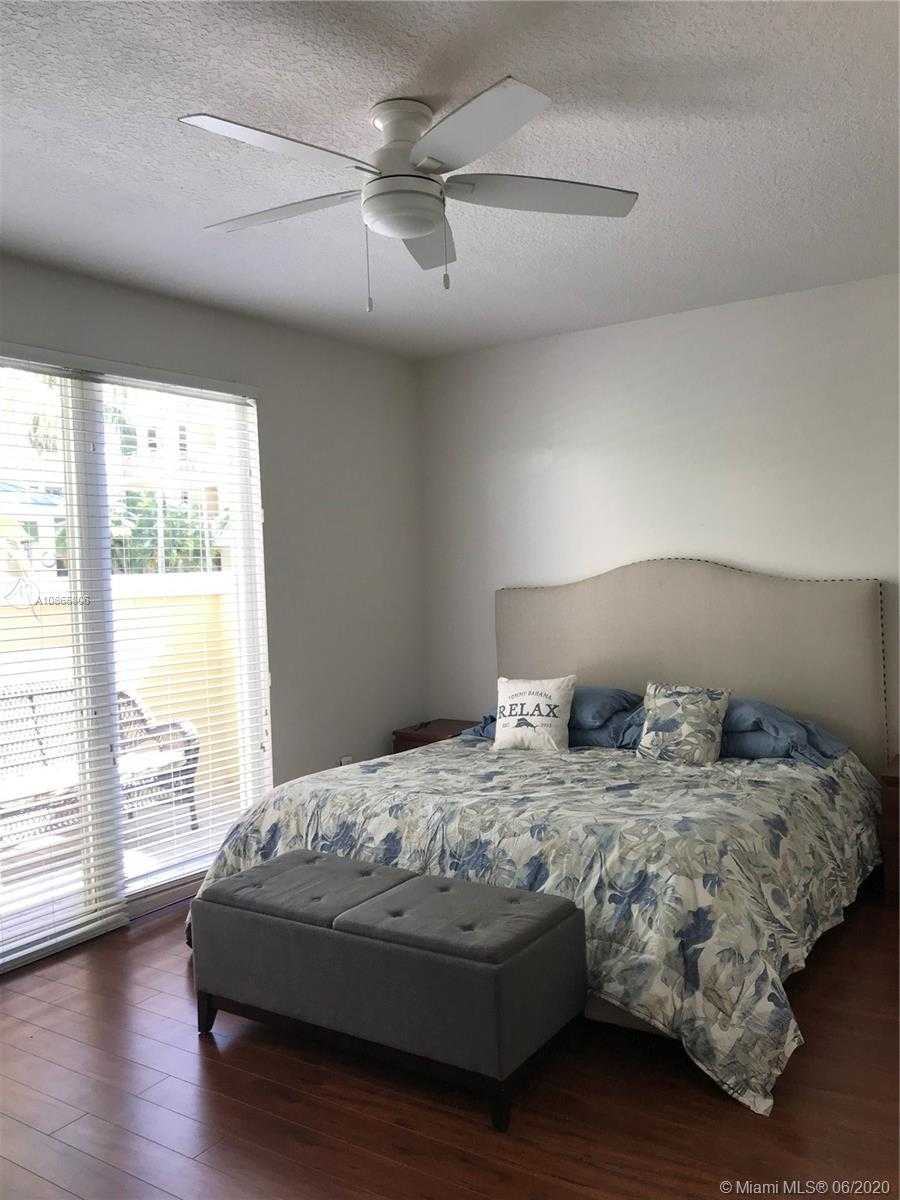 Small Image of 7628 SOUTH WEST 102 ST #117, Pinecrest Number 6