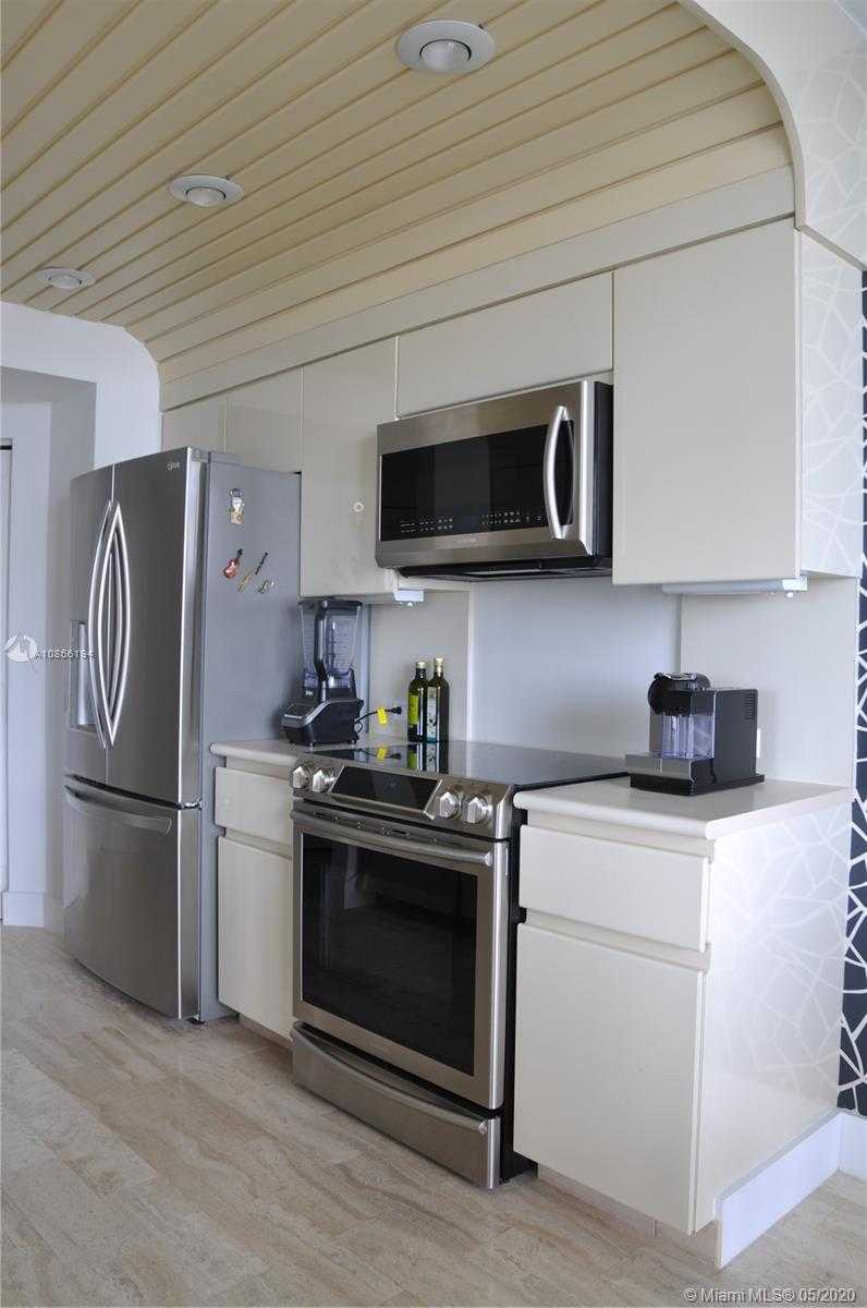 Small Image of 3000 ISLAND BLVD #2605, Aventura Number 14