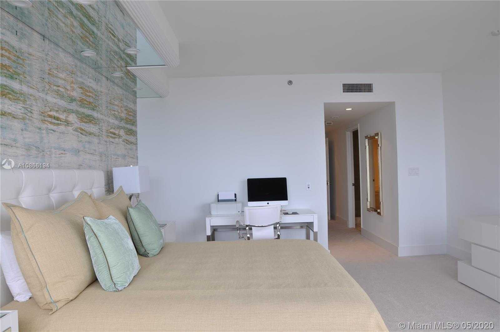Small Image of 3000 ISLAND BLVD #2605, Aventura Number 21