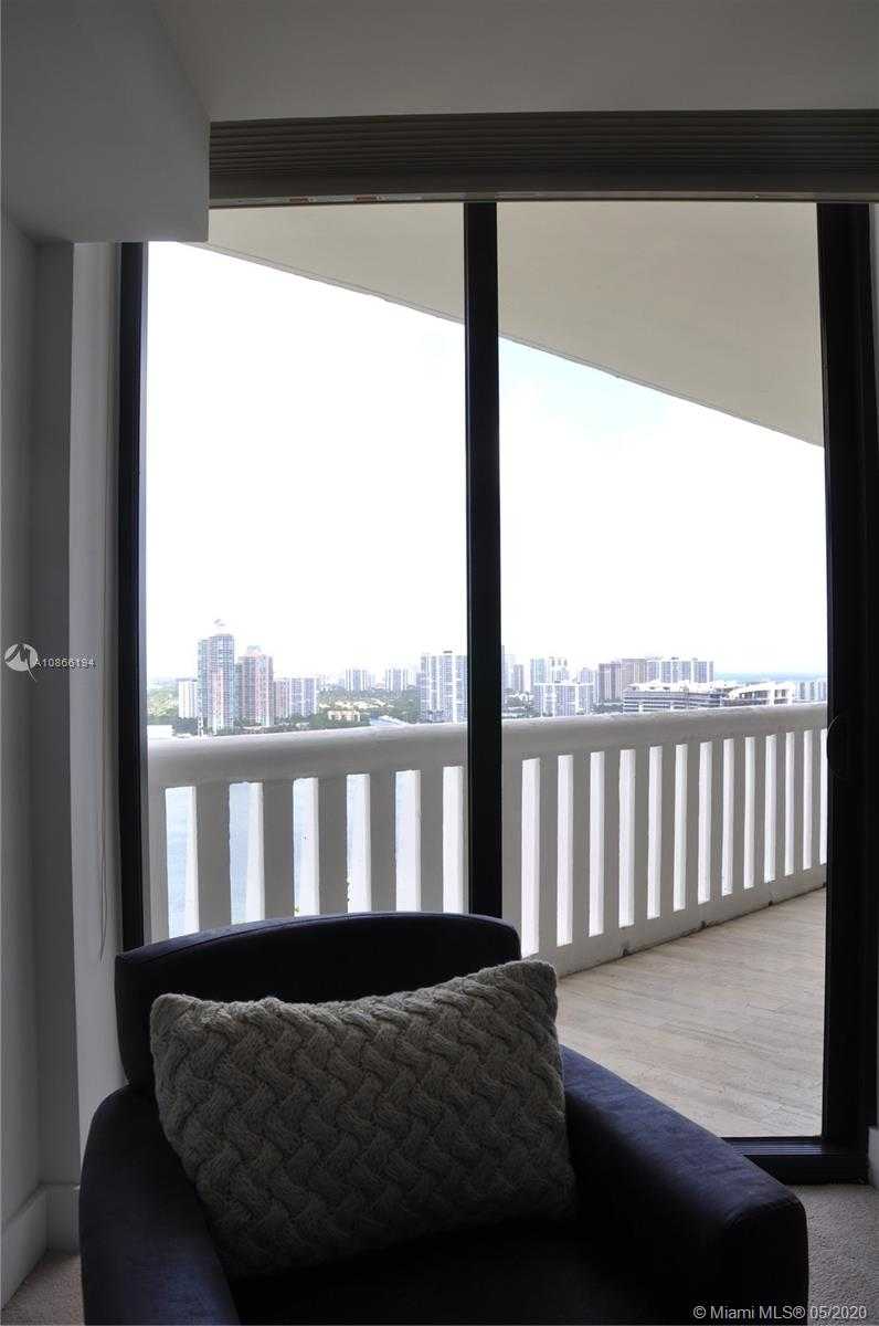 Small Image of 3000 ISLAND BLVD #2605, Aventura Number 33