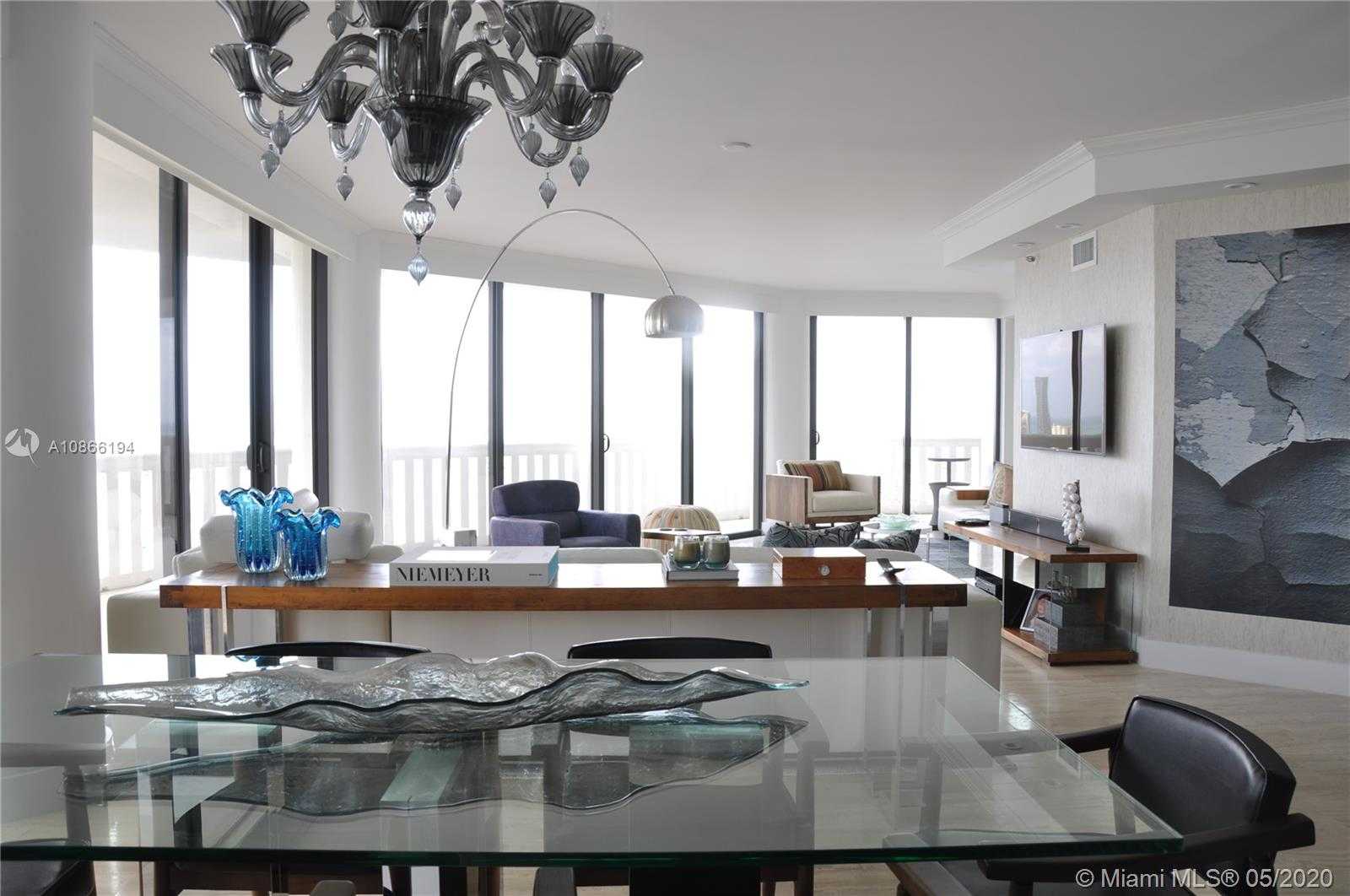 Small Image of 3000 ISLAND BLVD #2605, Aventura Number 4