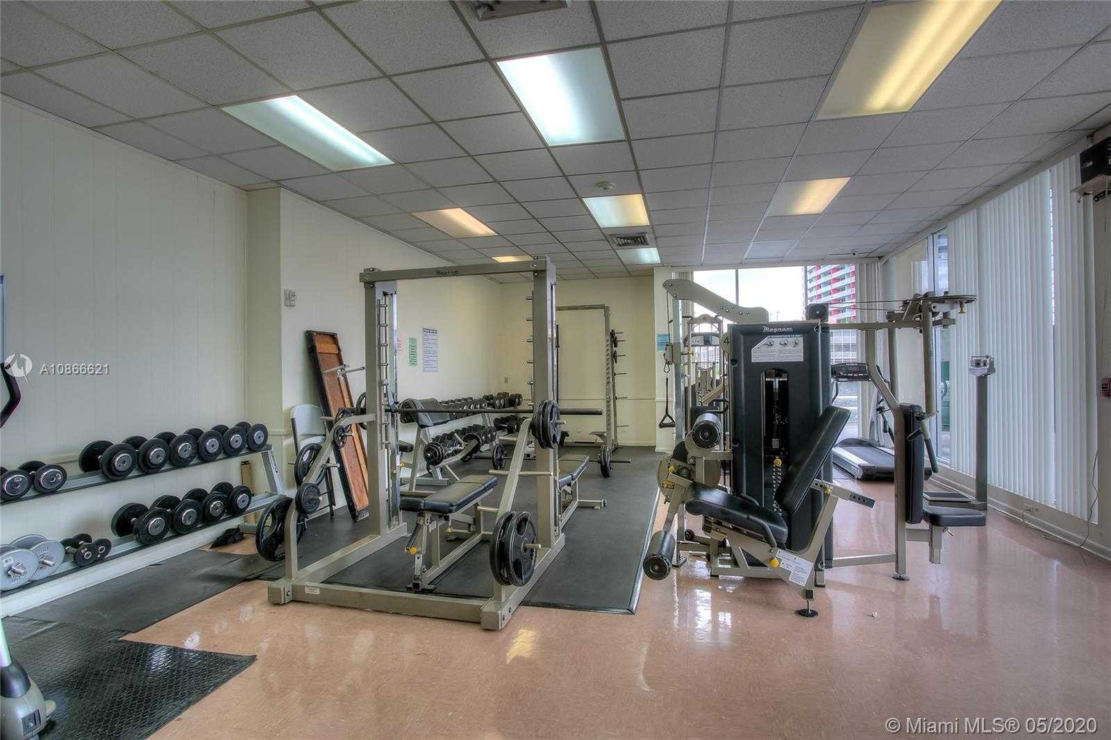 Small Image of 1817 SOUTH OCEAN DR #827, Hallandale Beach Number 21