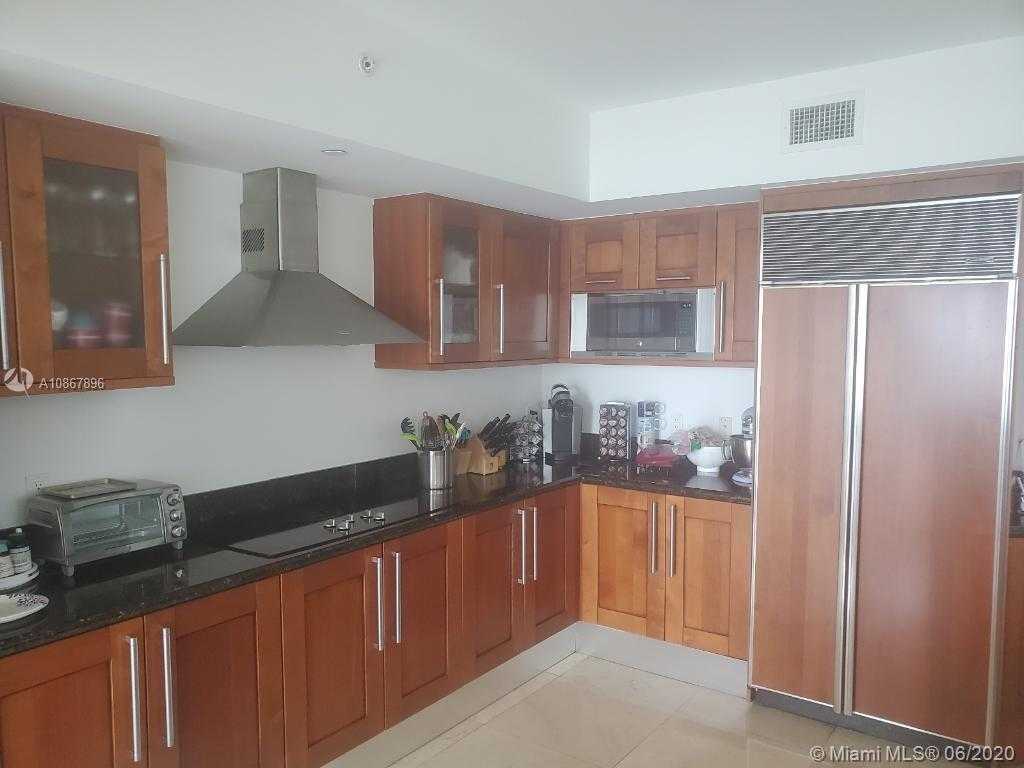 Small Image of 3301 NORTH EAST 183RD ST #801, Aventura Number 6