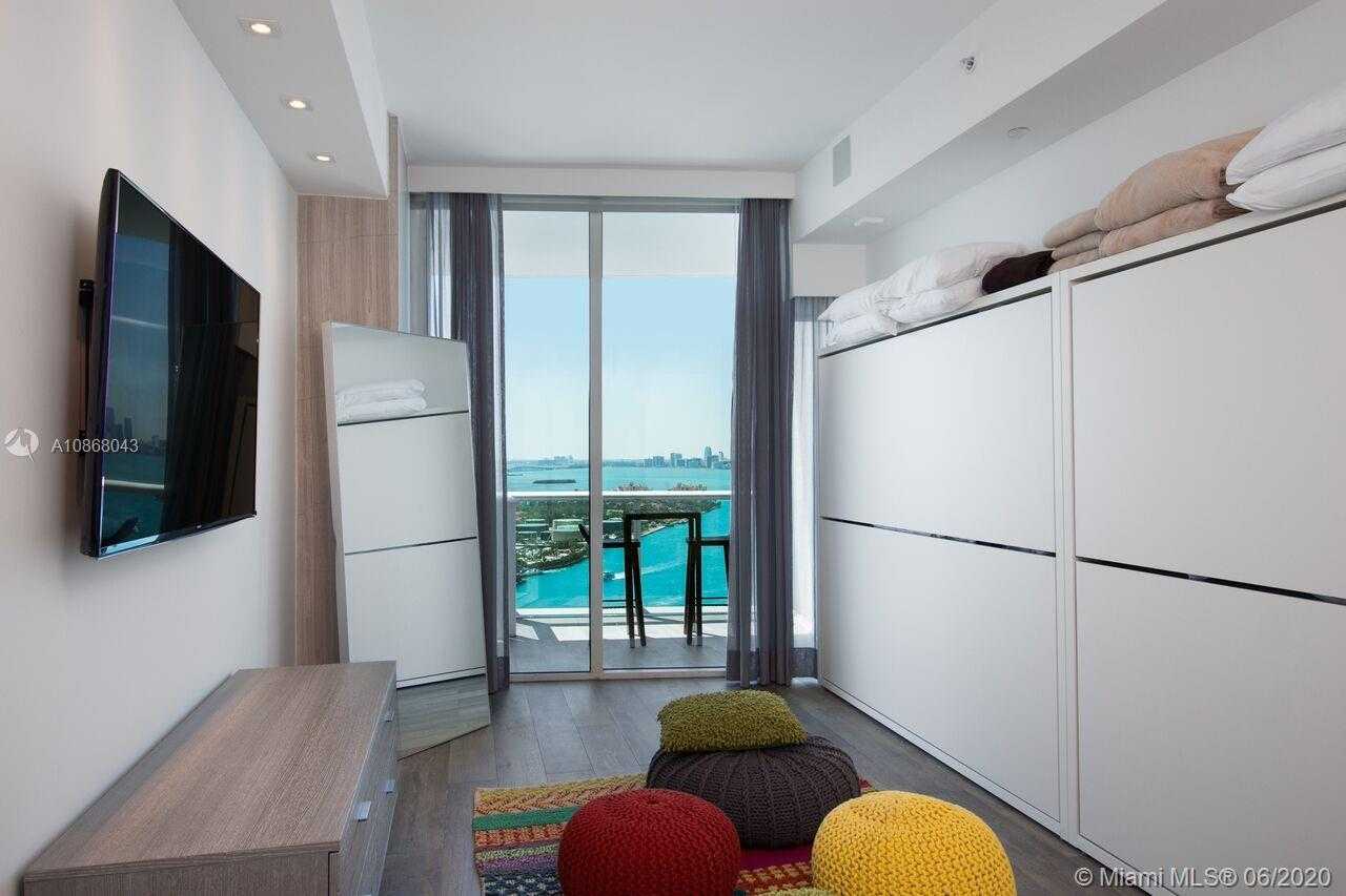 Small Image of 100 SOUTH POINTE DR #3001, Miami Beach Number 13