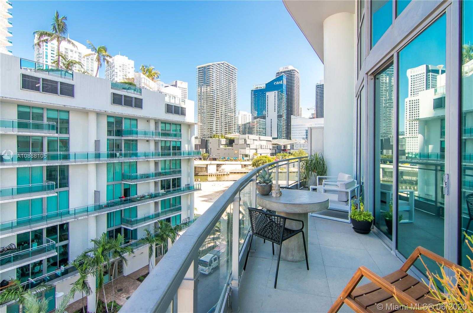 Small Image of 90 SOUTH WEST 3RD ST #TH701, Miami Number 14