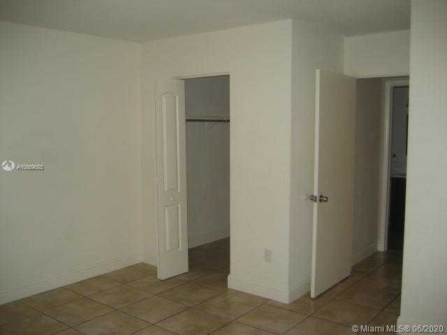 Small Image of 10748 NORTH KENDALL DR #N-14, Miami Number 6