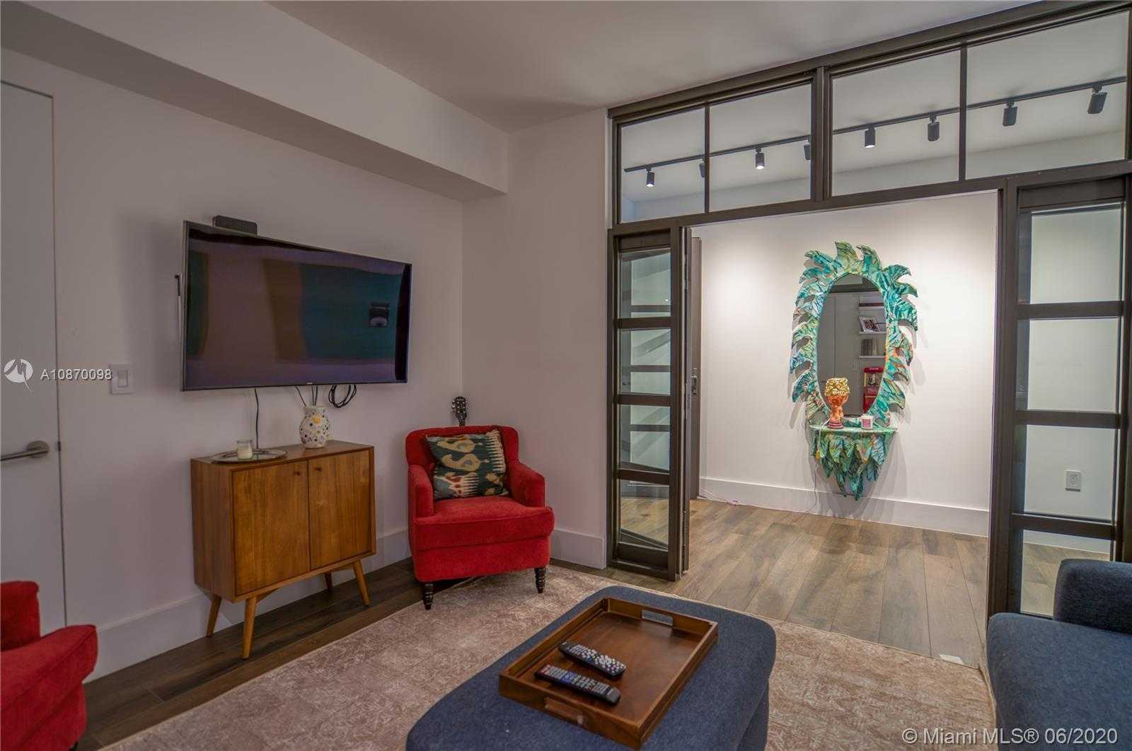 Small Image of 1010 BRICKELL AVE #4305, Miami Number 12
