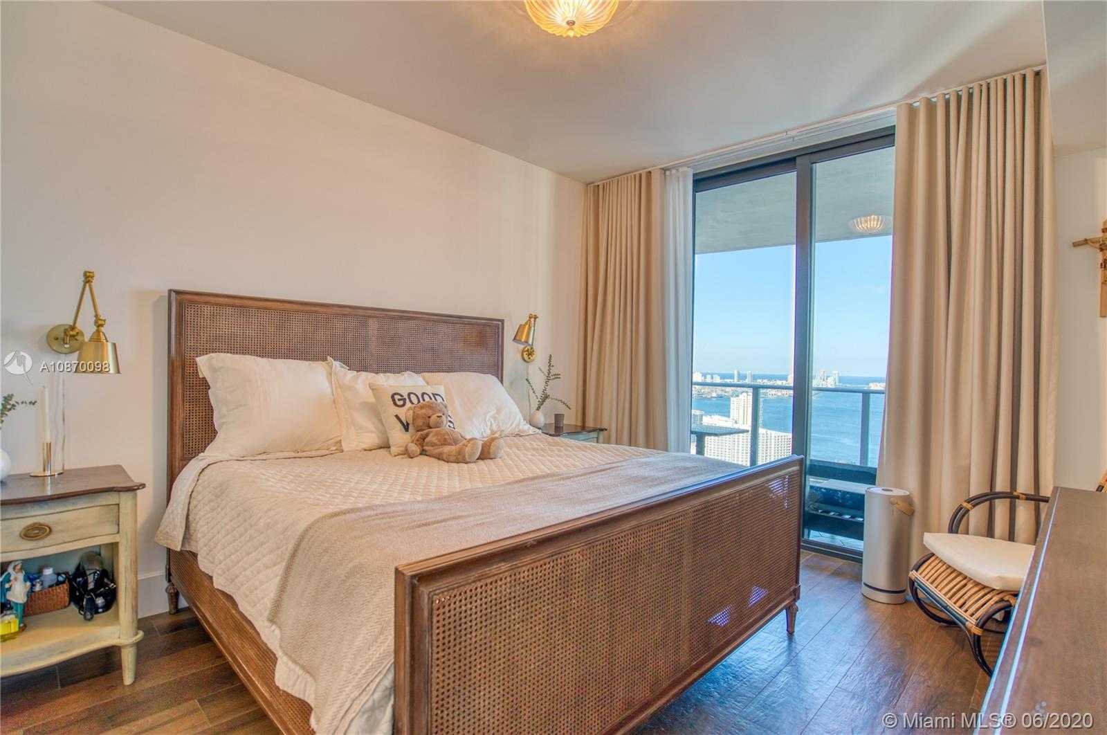 Small Image of 1010 BRICKELL AVE #4305, Miami Number 15