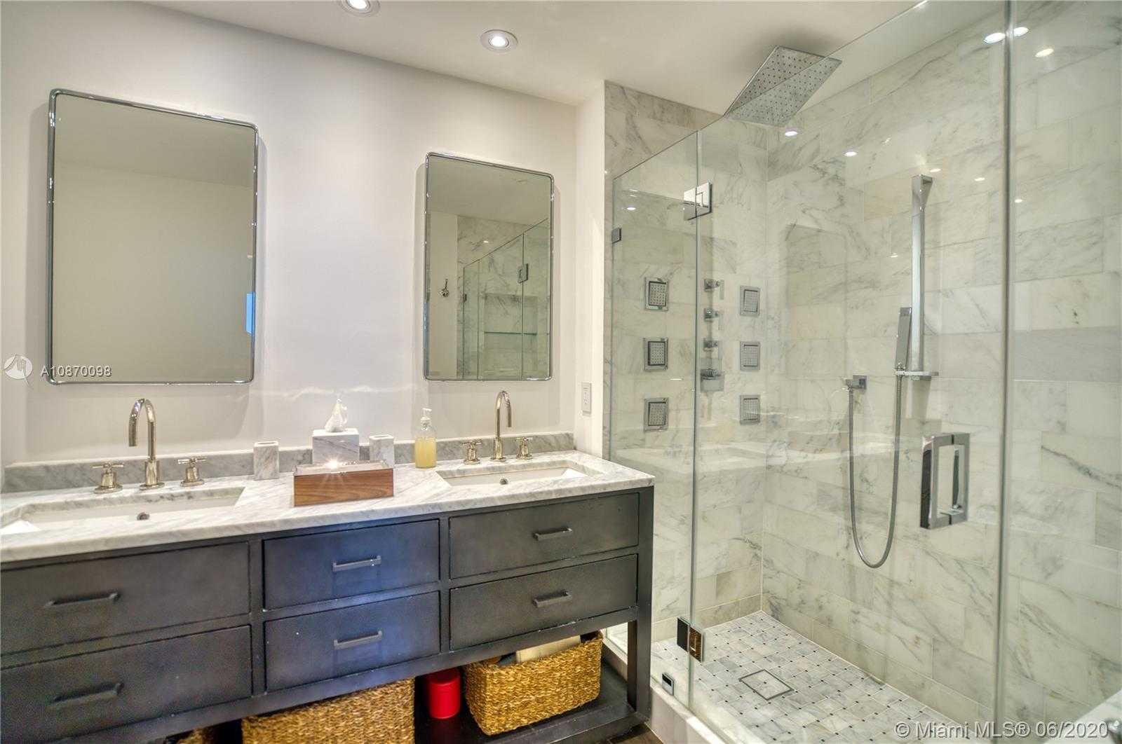 Small Image of 1010 BRICKELL AVE #4305, Miami Number 20