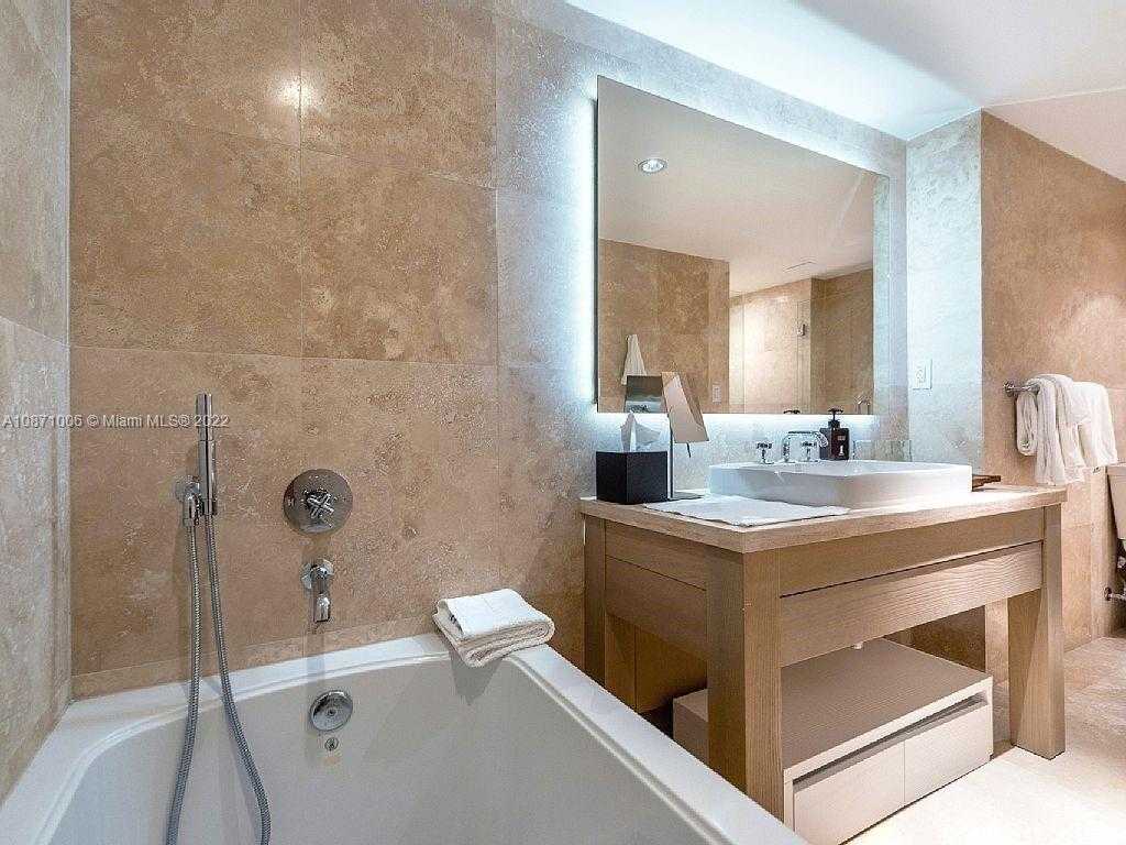 Small Image of 102 24TH ST #1006, Miami Beach Number 15