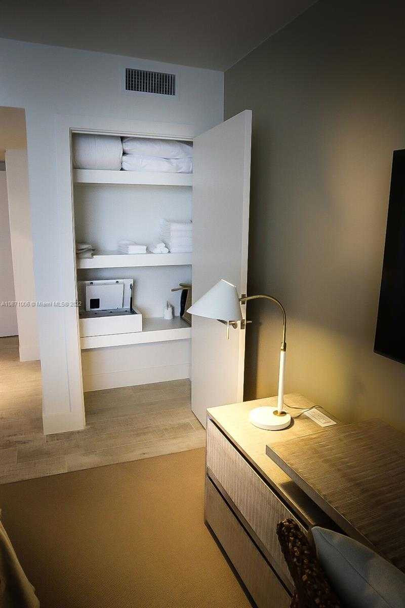 Small Image of 102 24TH ST #1006, Miami Beach Number 18