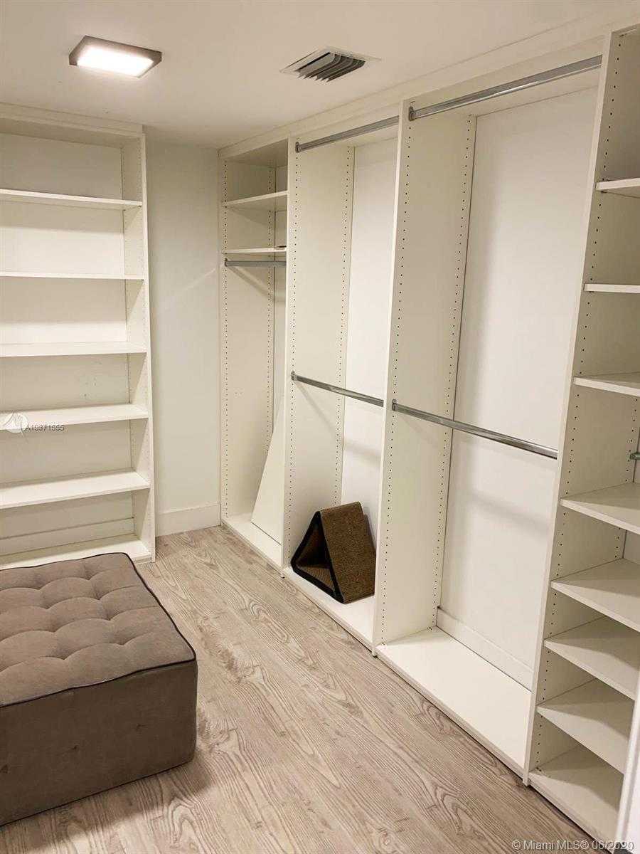 Small Image of 400 SUNNY ISLES BLVD #1120, Sunny Isles Beach Number 16