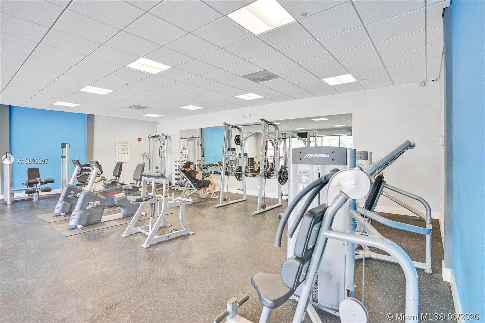 Small Image of 3675 NORTH COUNTRY CLUB DR #708, Aventura Number 11