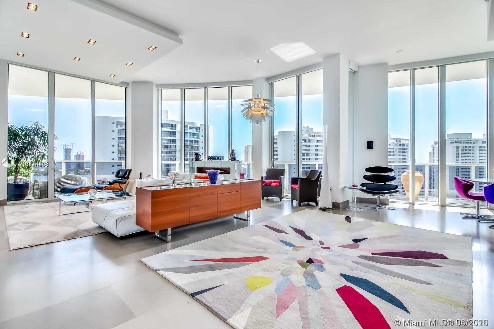 Small Image of 4100 ISLAND BLVD #2302, Aventura Number 3