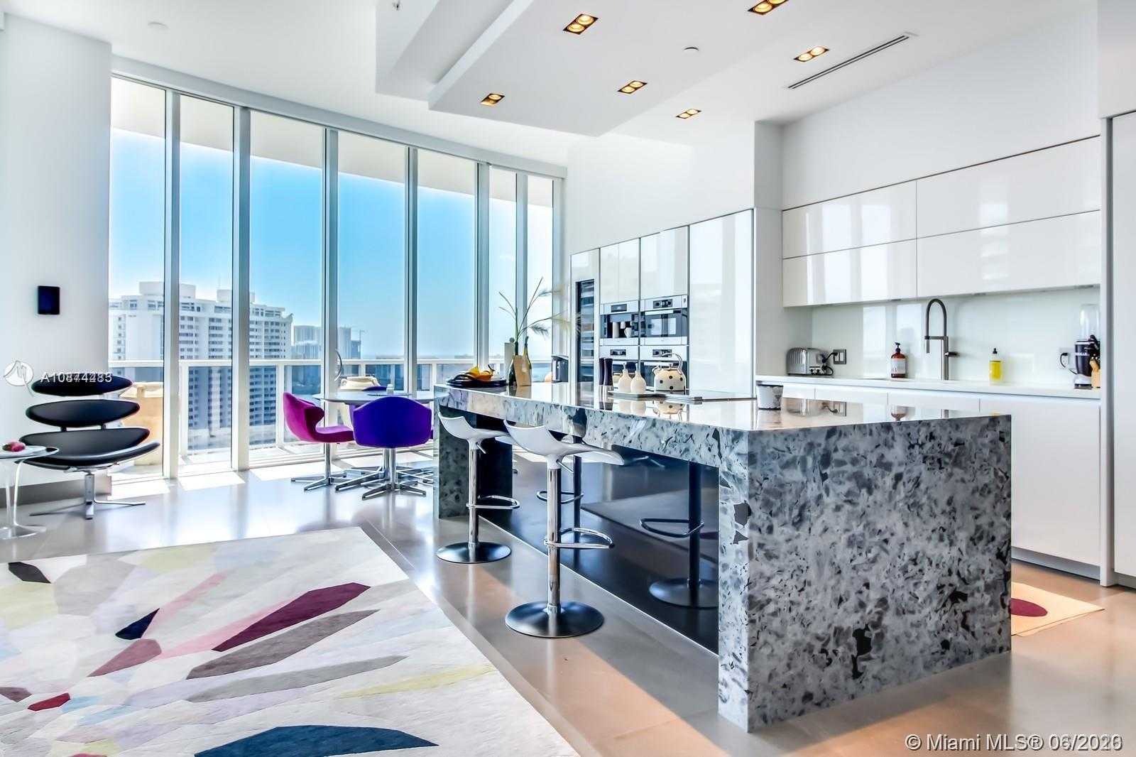 Small Image of 4100 ISLAND BLVD #2302, Aventura Number 5