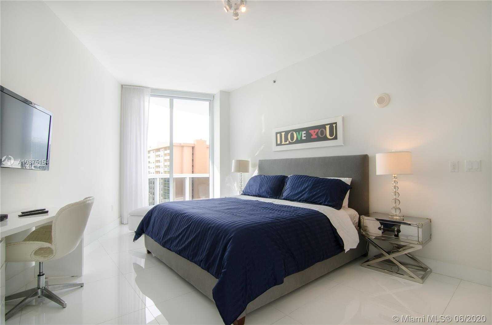 Small Image of 15901 COLLINS AVE #1005, Sunny Isles Beach Number 16