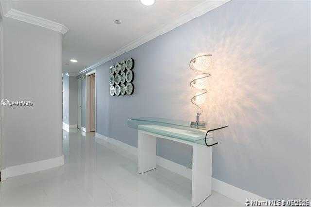 Small Image of 17050 N BAY RD #702, Sunny Isles Beach Number 21