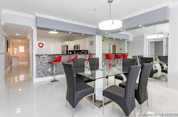Small Image of 17050 N BAY RD #702, Sunny Isles Beach Number 22