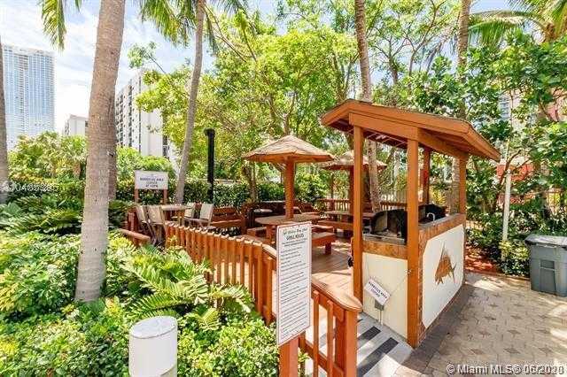 Small Image of 17050 N BAY RD #702, Sunny Isles Beach Number 8