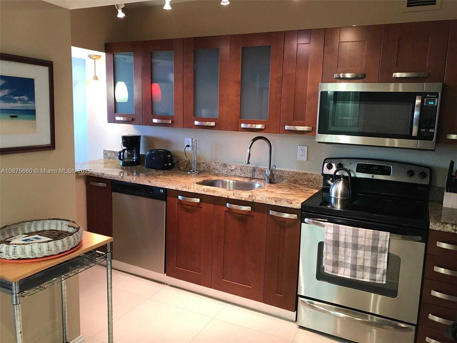 Small Image of 100 LINCOLN RD #1226, Miami Beach Number 14