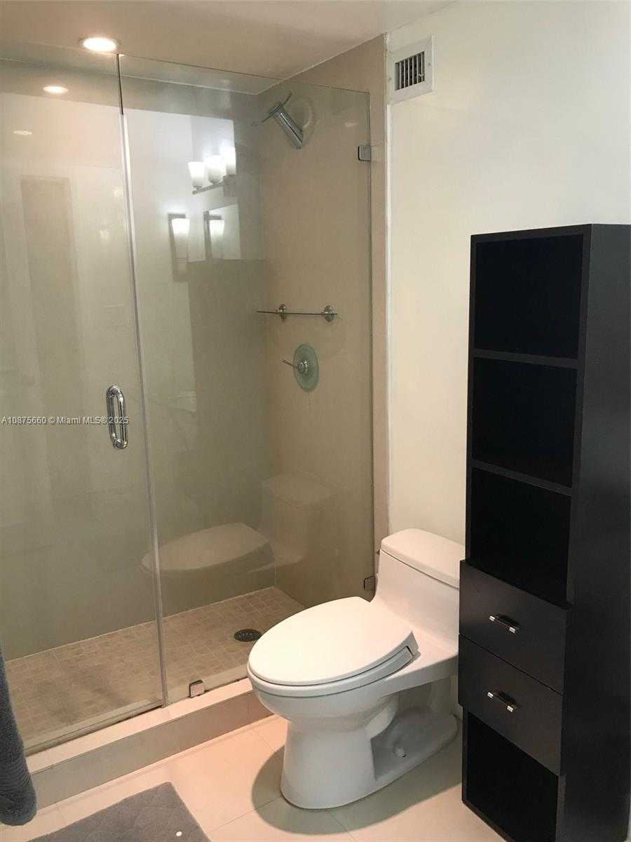Small Image of 100 LINCOLN RD #1226, Miami Beach Number 19