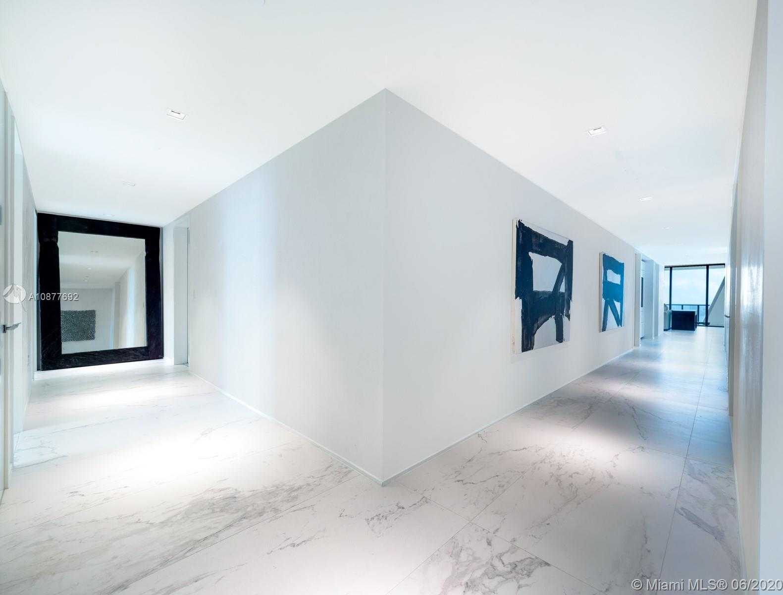 Small Image of 1000 BISCAYNE BLVD #4401, Miami Number 15