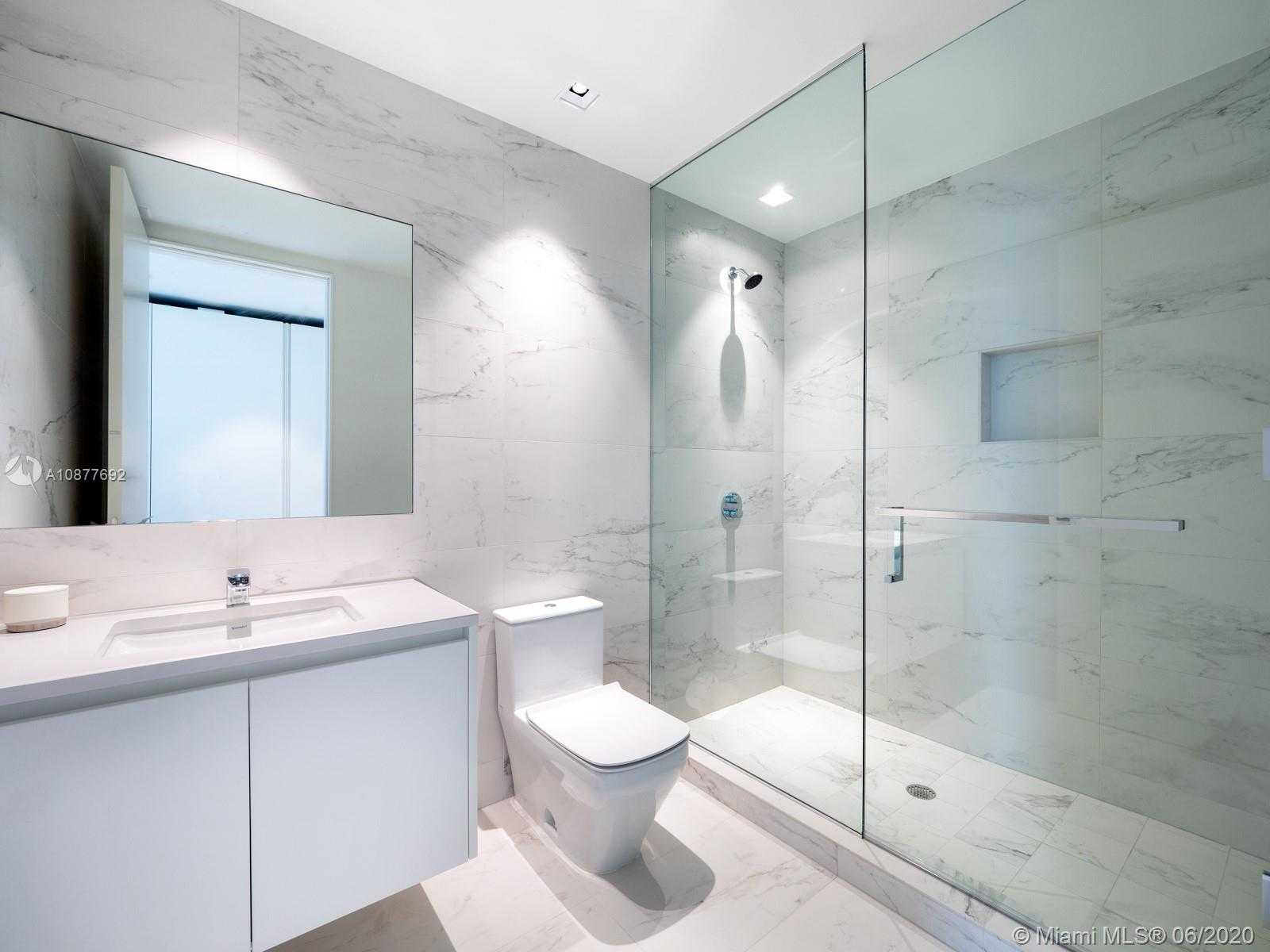 Small Image of 1000 BISCAYNE BLVD #4401, Miami Number 17
