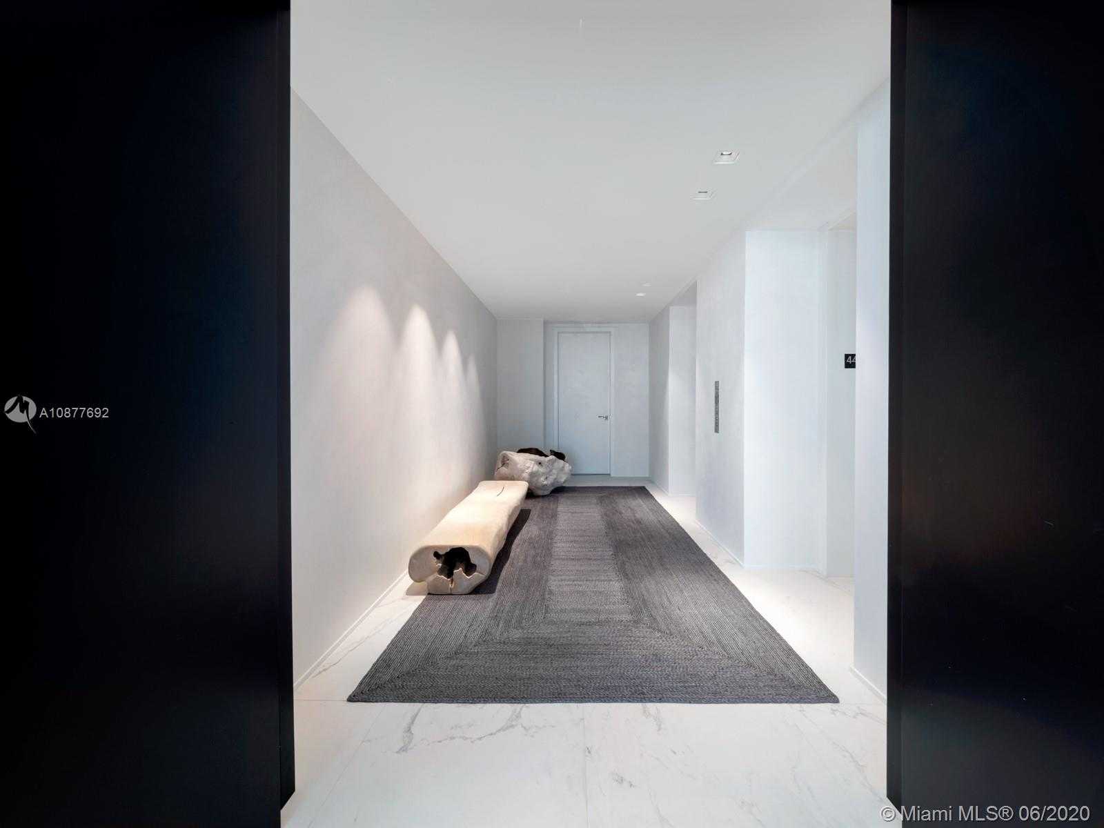 Small Image of 1000 BISCAYNE BLVD #4401, Miami Number 21