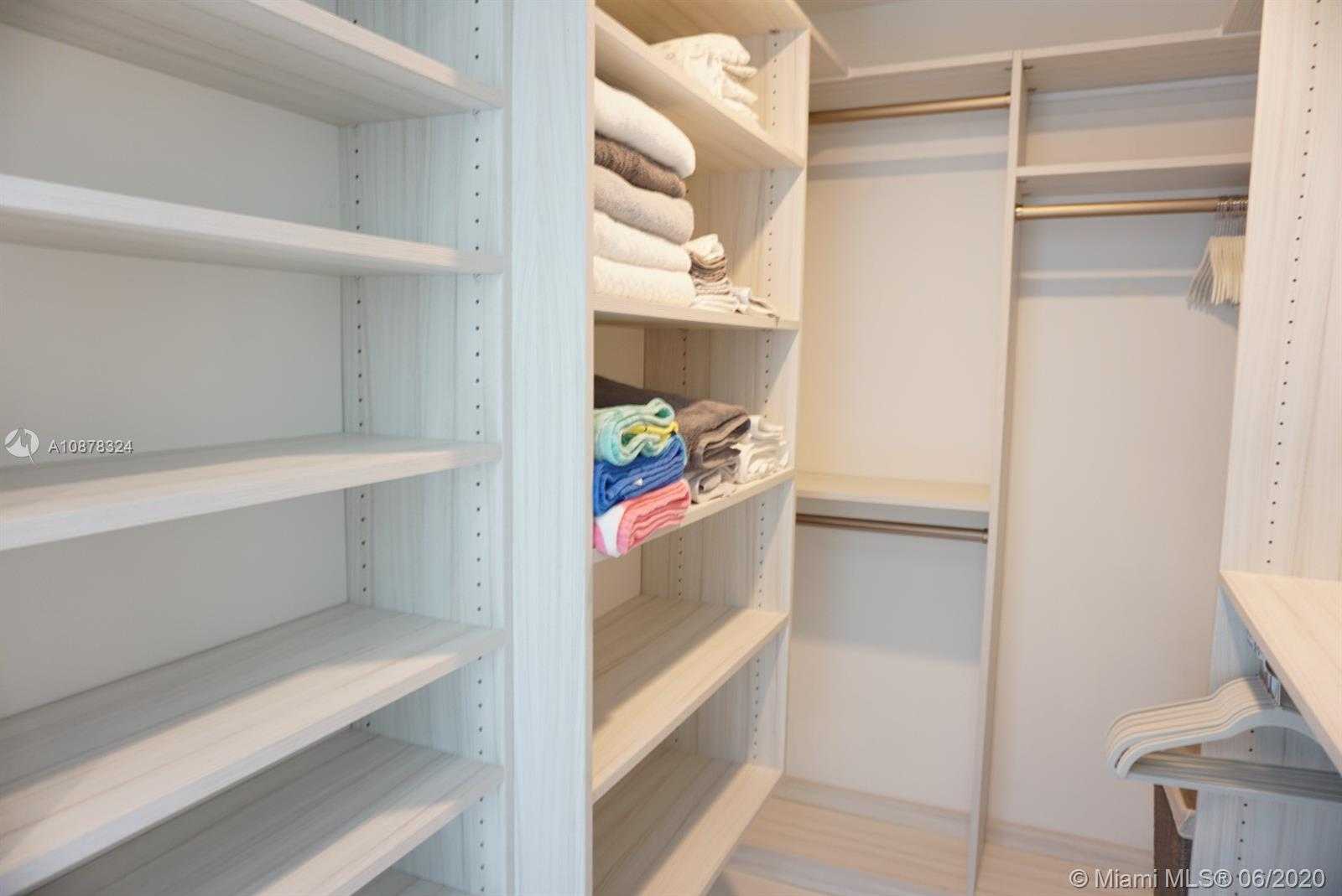 Small Image of 1080 BRICKELL AVE #4003, Miami Number 17