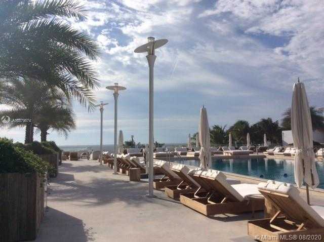 Small Image of 2301 COLLINS AVE #1516, Miami Beach Number 12