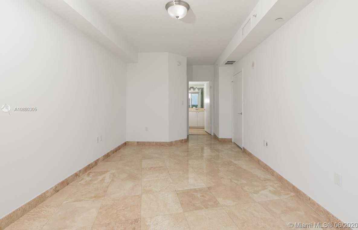 Small Image of 19900 EAST COUNTRY CLUB DR #1206, Aventura Number 14