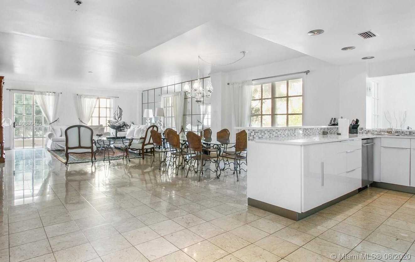 Small Image of 2124 FISHER ISLAND DR #2124, Miami Beach Number 2