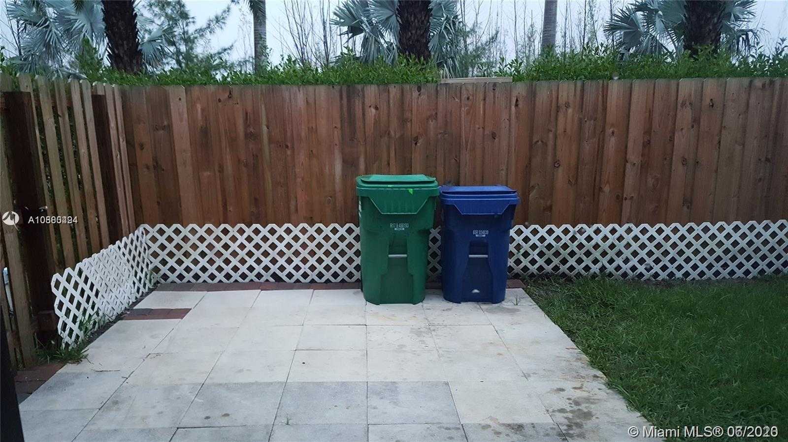 Small Image of 10317 NORTH WEST 89TH TER, Doral Number 6