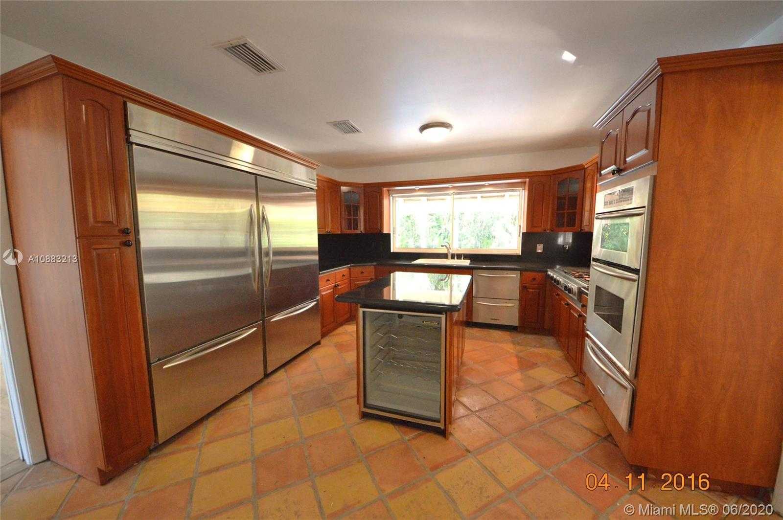 Small Image of 510 BIRD RD, Coral Gables Number 8