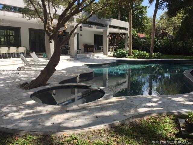 Small Image of 4560 BAY POINT RD, Miami Number 37