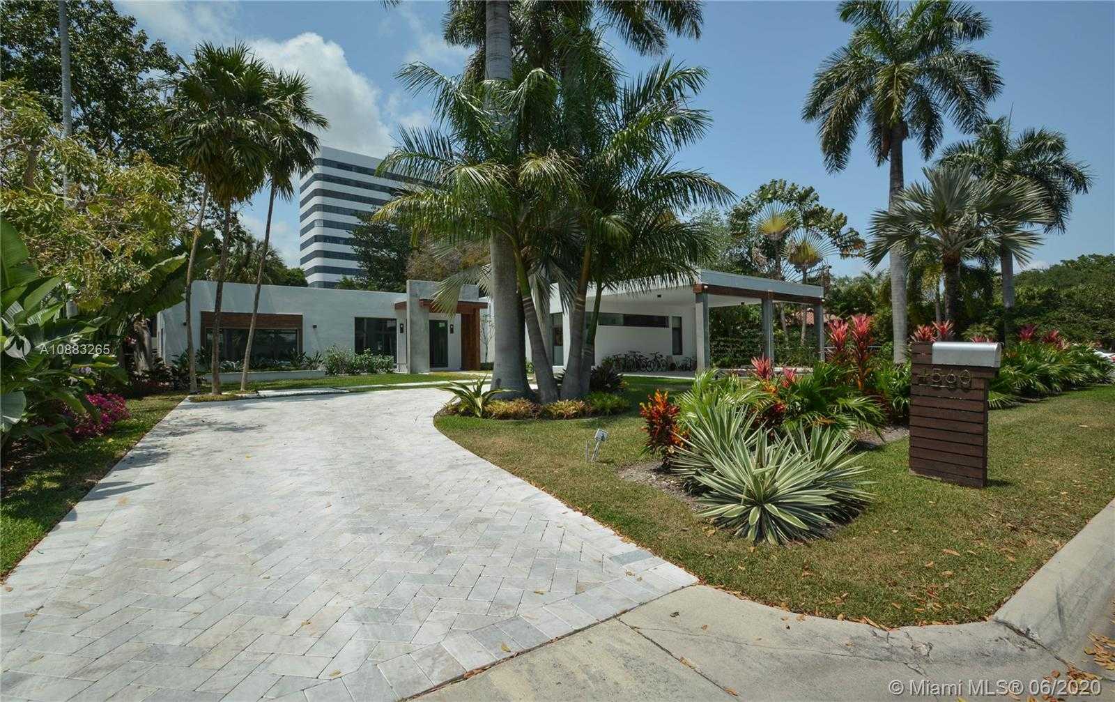 Small Image of 4560 BAY POINT RD, Miami Number 42