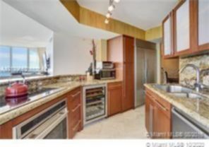 Small Image of 6301 COLLINS AVE #1601, Miami Beach Number 16