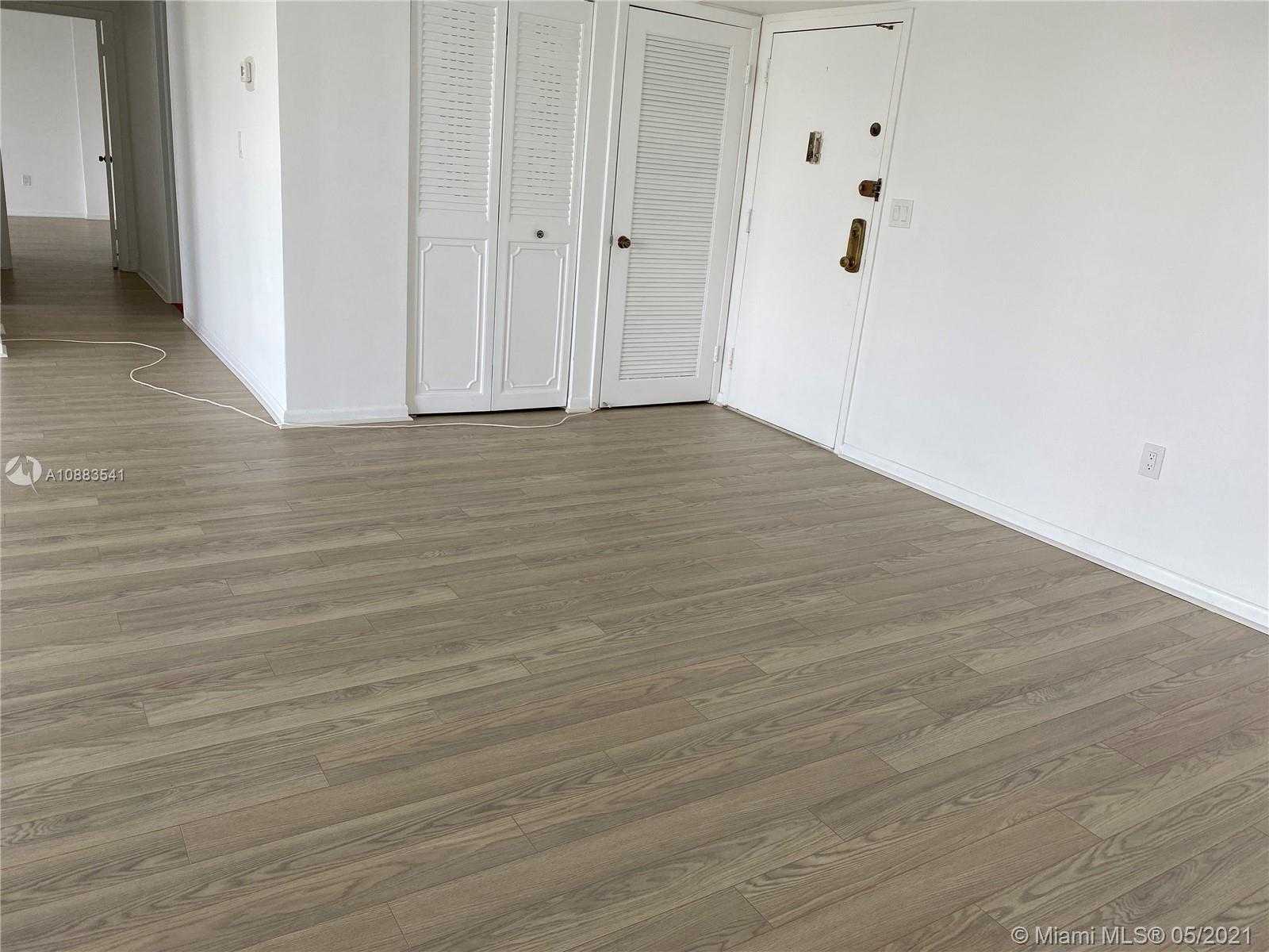 Small Image of 17600 NORTH BAY RD #N607, Sunny Isles Beach Number 3