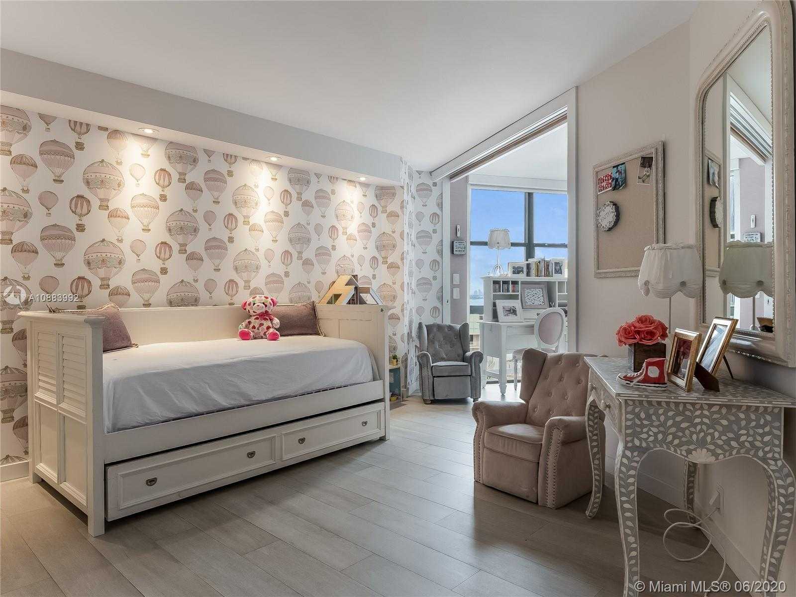 Small Image of 1111 CRANDON BLVD #C1202, Key Biscayne Number 19