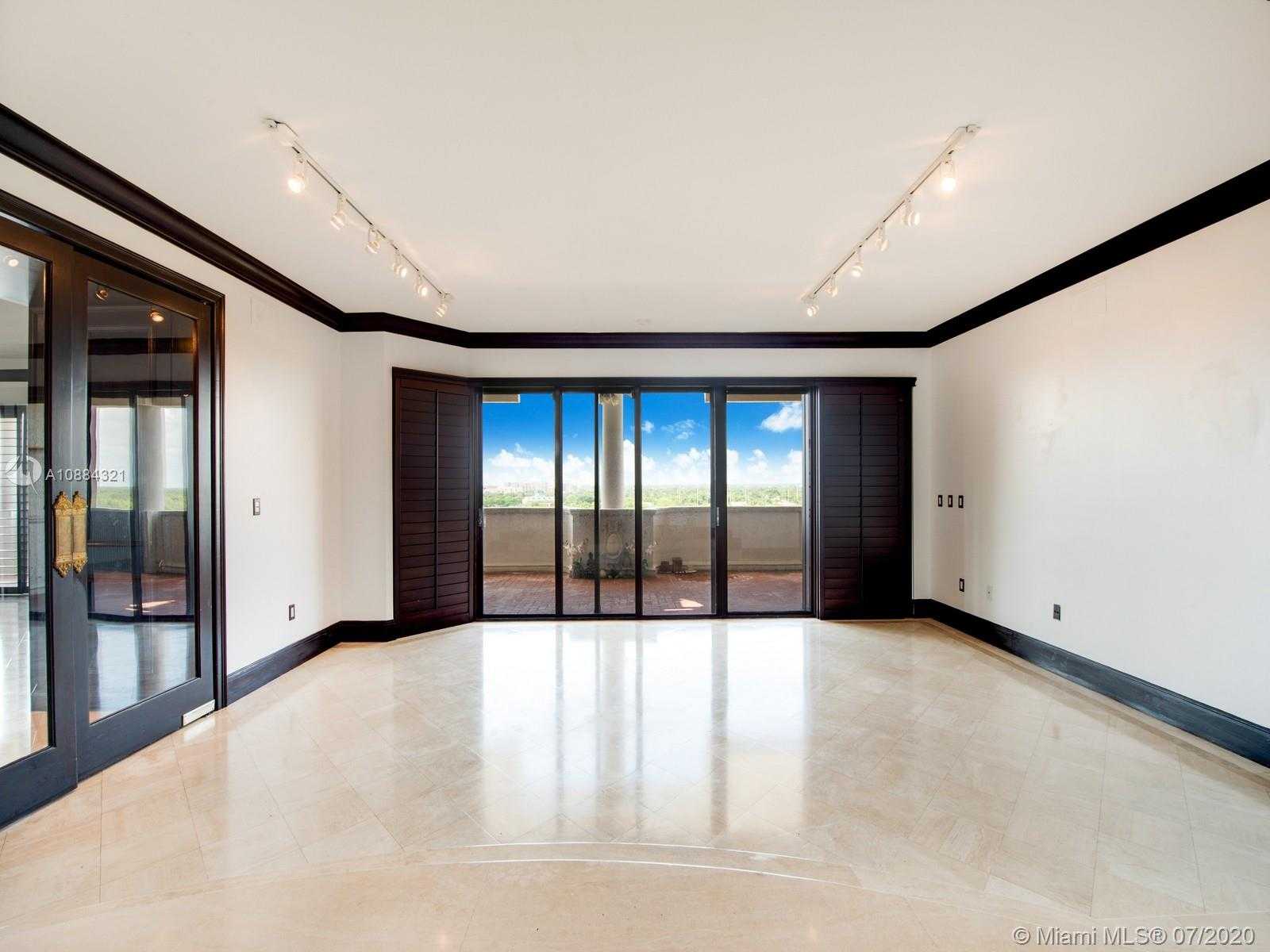 Small Image of 441 VALENCIA AVE #PH, Coral Gables Number 25