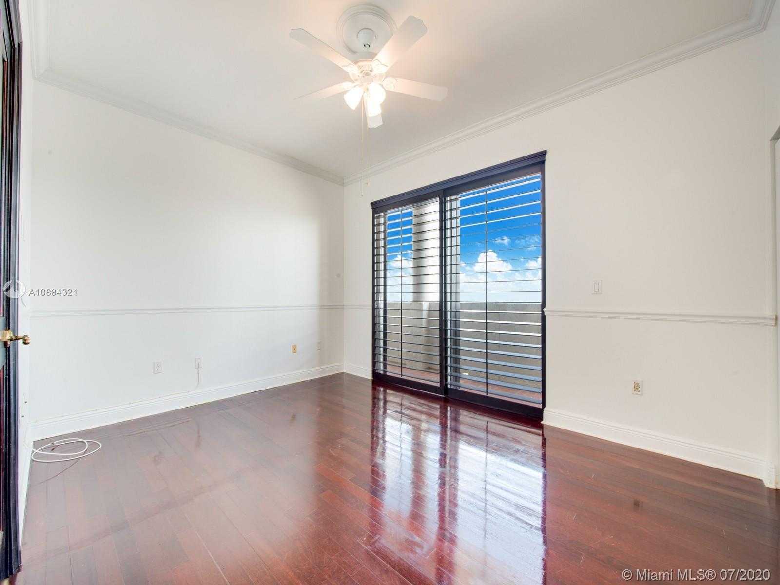 Small Image of 441 VALENCIA AVE #PH, Coral Gables Number 31